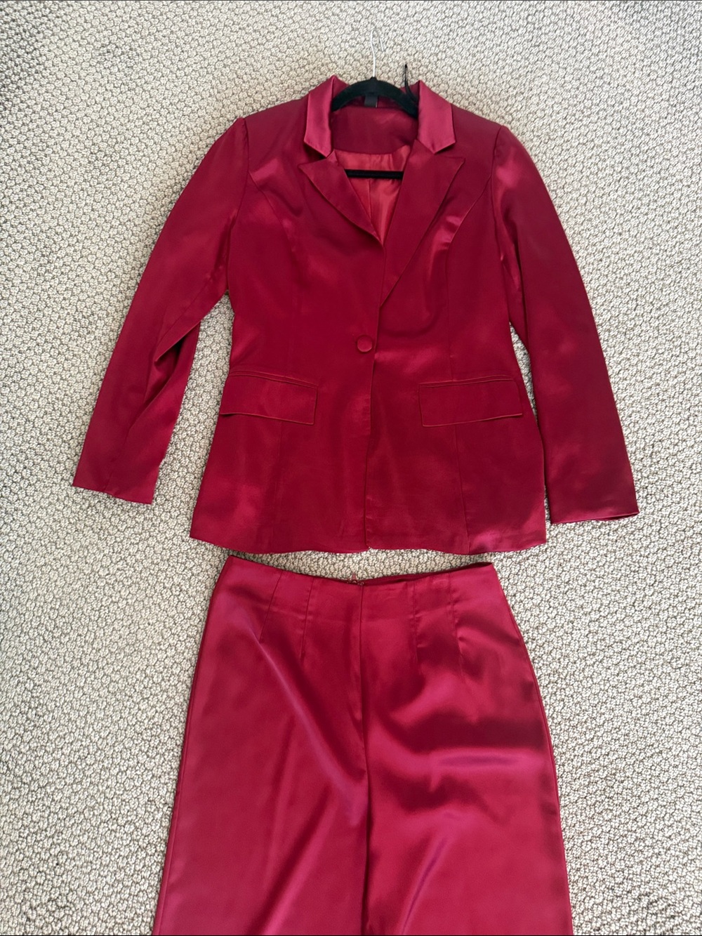 Women's Red Satin Blazer and Trouser Suit, sz Large